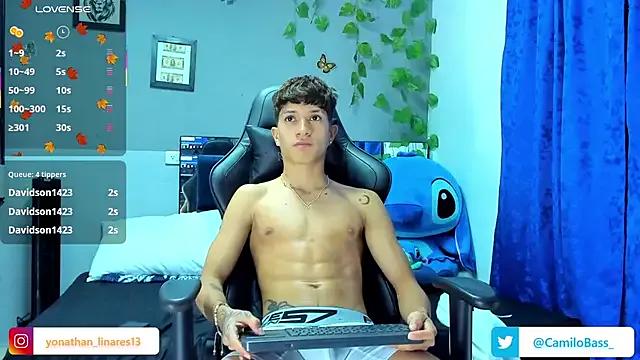 _CamiloBass on StripChat