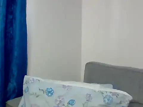 Freechat _crystal_princesss on StripChat