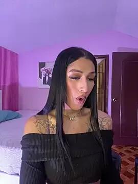 _Denisse444 on StripChat