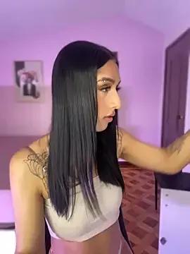 _Denisse444 on StripChat