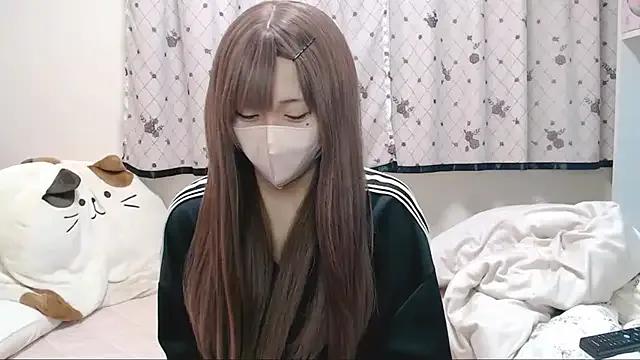 _hiyor_ on StripChat