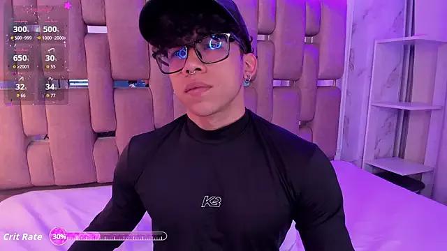 AkazaBoy_ on StripChat