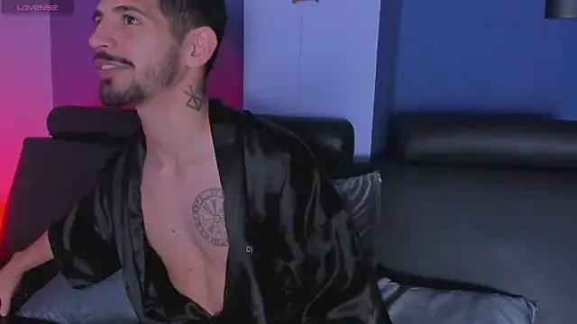 AlejandroStormm on StripChat