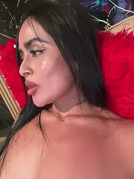 Freechat Alexandra_duque on StripChat