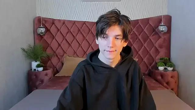 alfred_joness — off t-shirt 5 min