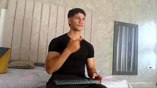 ANDRES_STUD on StripChat