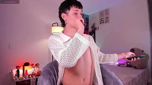 angel_bless19 on StripChat