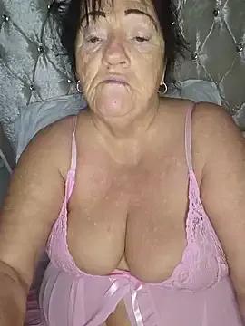 StripChat Angeldelightt is Freechat Angeldelightt — Boob show