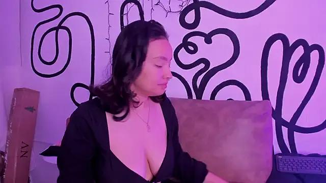 Angelica_Moon21 on StripChat