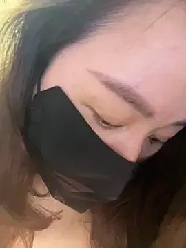 Angie_88 on StripChat