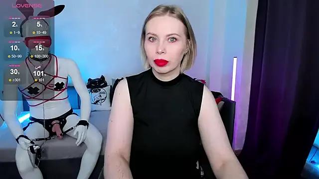 Anna_Maxwell on StripChat