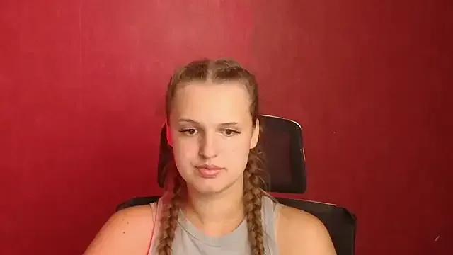 Aurora_White on StripChat