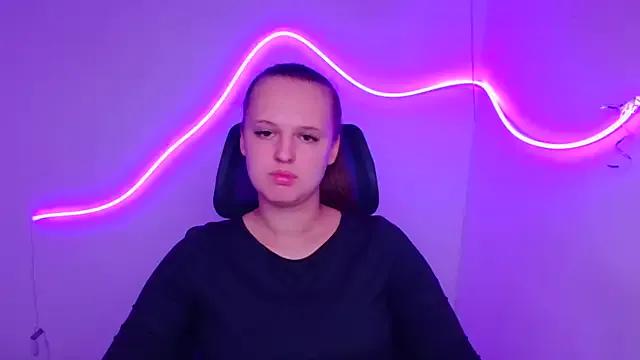 Aurora_White on StripChat