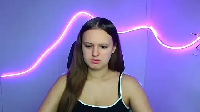 Aurora_White on StripChat