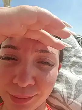 Avery-- on StripChat