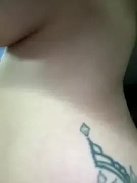 Freechat babyyboomm on StripChat