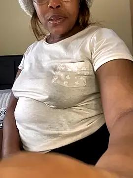 BADFATASS85 on StripChat