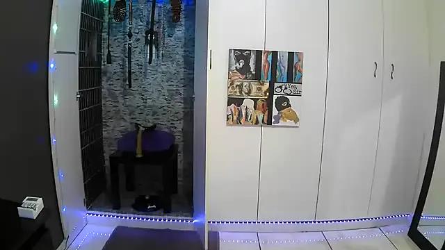 Freechat BaDSubMiss on StripChat