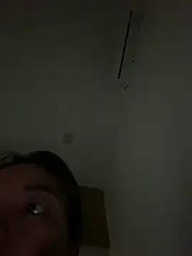 Bella_sexy98 on StripChat