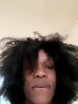 Boneca25 on StripChat