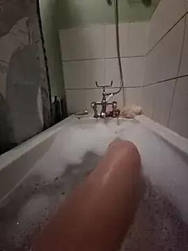 Freechat Bouncy-Bella28X on StripChat