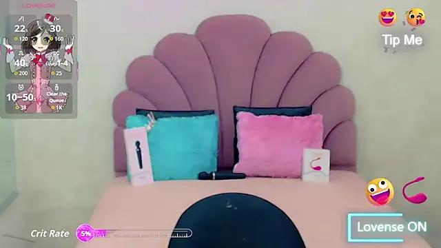 briana_sex32 on StripChat