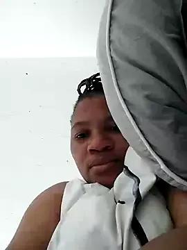 Bustyslave48 on StripChat