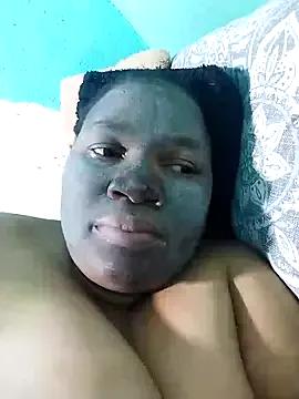 Bustyslave48 on StripChat