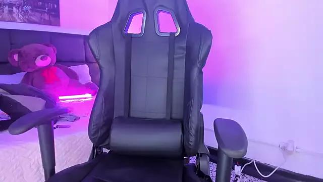 Caeli_Thalyana on StripChat