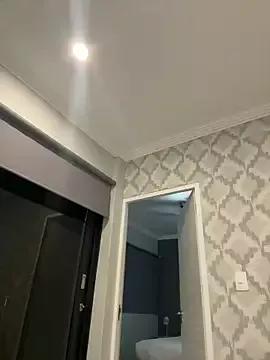 CANDY_LICIOUS on StripChat