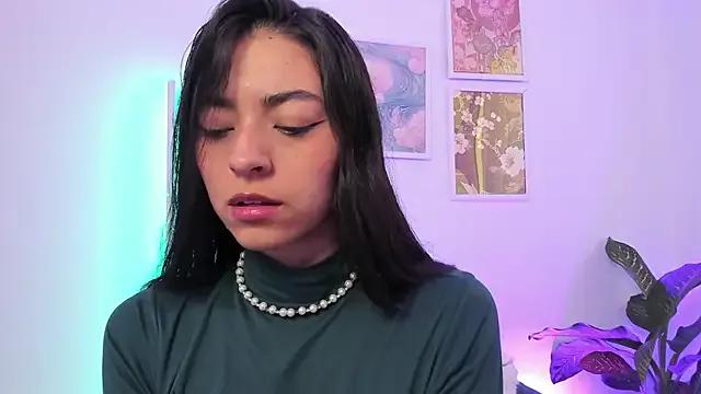 canelleGarces — Freechat on StripChat