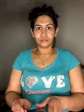 Carola-Ross on StripChat