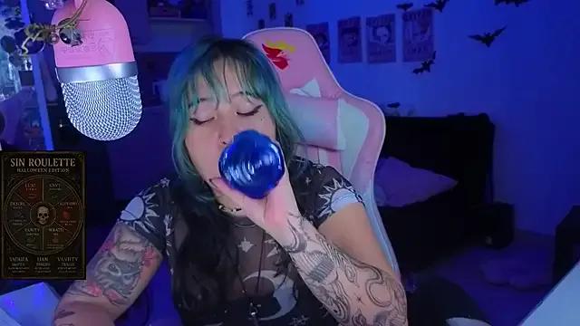 Celeste_Bauman on StripChat