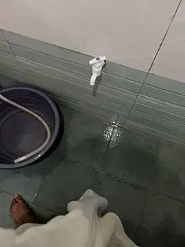 celone_couple_22 on StripChat