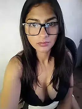 chicachocolate01 on StripChat