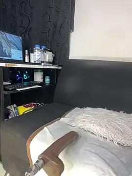 chiquimaturesexy on StripChat