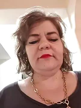 Freechat cindybbwsquirt on StripChat