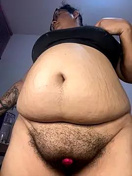 CinnamonCookiez on StripChat