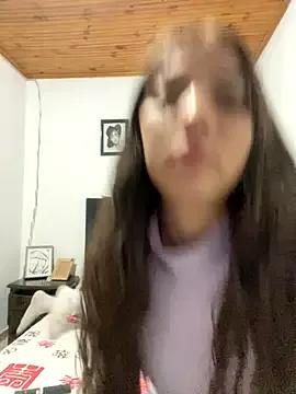 Freechat coupledesire18 on StripChat