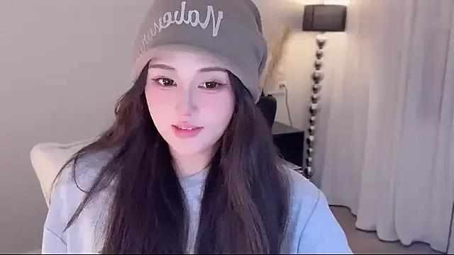 Freechat Cure-uuuuuuuu on StripChat