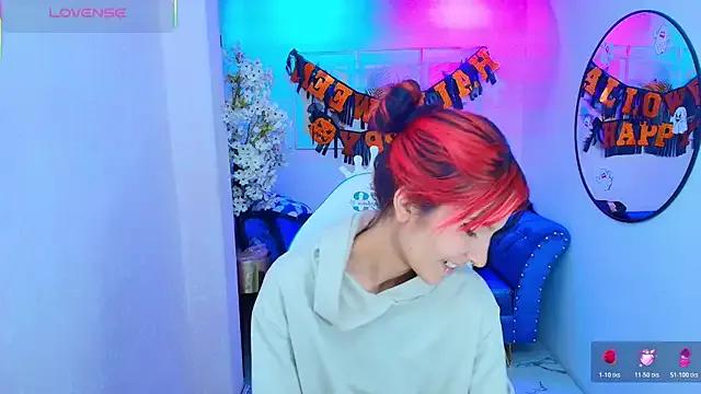 Dafne_huges on StripChat