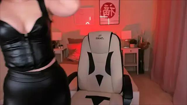 DakotaMabs on StripChat