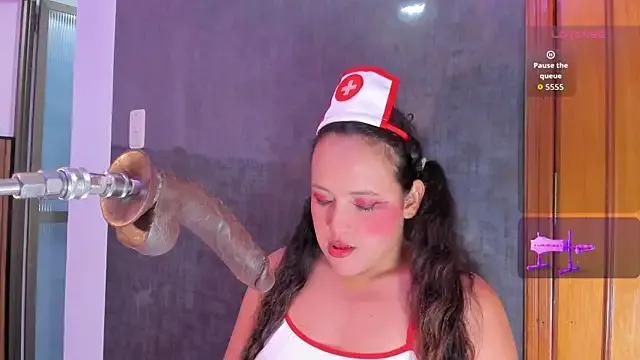 dalia_roses on StripChat