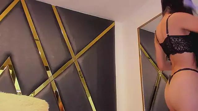 Private DanielaMedinaa on StripChat