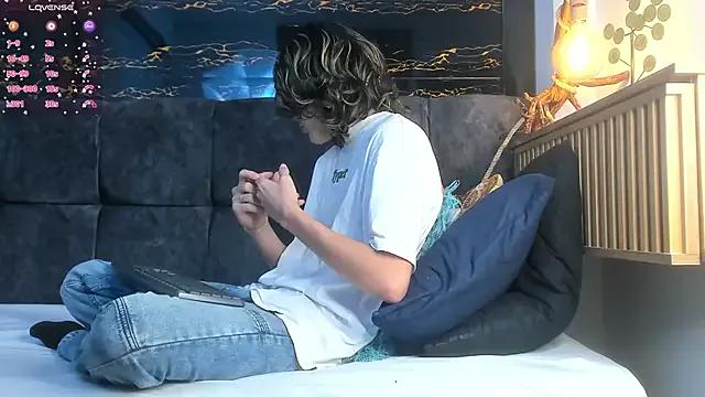 Diamond_twink — CUM SHOW