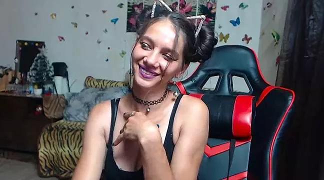 diavolinahott on StripChat