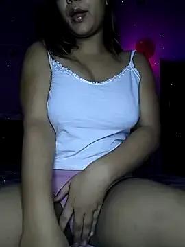 DreamGirlRiya on StripChat