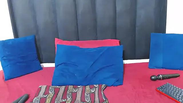 EBONY_WILD_ASS on StripChat