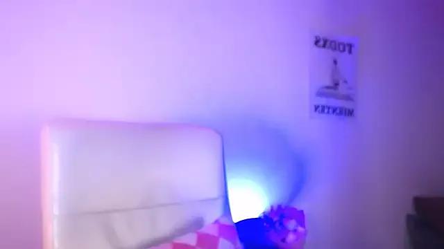 elektraa_sky11 on StripChat