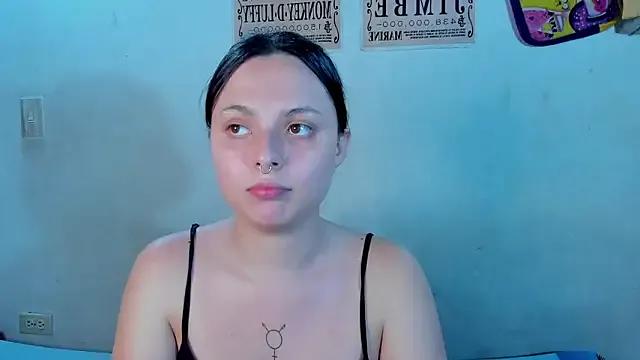 Freechat elizabethtaylorxxx on StripChat